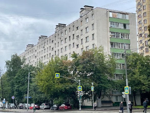 Комната 16,3 м² в 3-к., 1/9 эт.