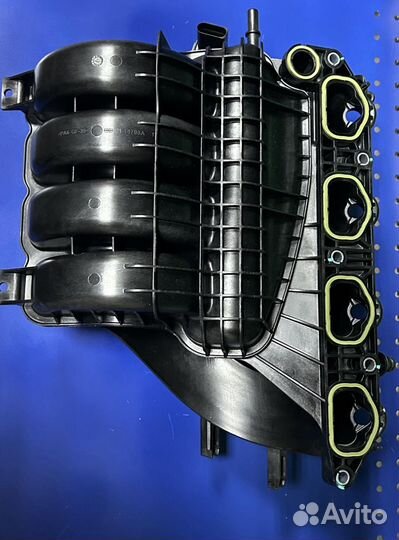 Впускной коллектор