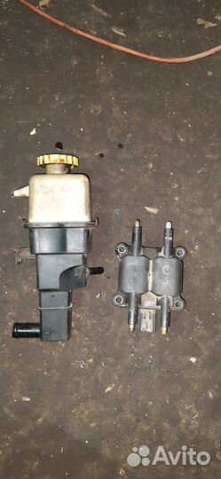 Катушка зажигания Dodge Stratus 2,4