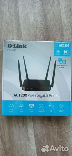 Роутер d link Dir 825