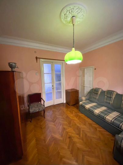 3-к. квартира, 92 м², 2/2 эт.