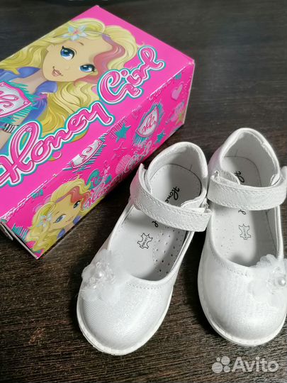 Туфли для девочки 26 размер белые
