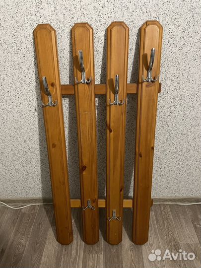 Вешалка для верхней одежды