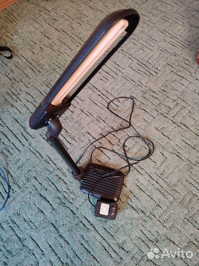 Лампа настольная