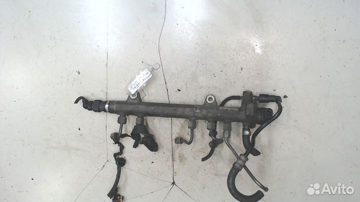 Рампа топливная Opel Combo