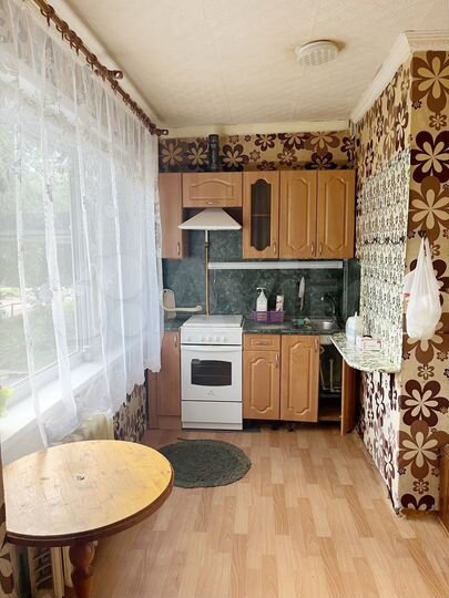 4-к. квартира, 77,1 м², 1/9 эт.