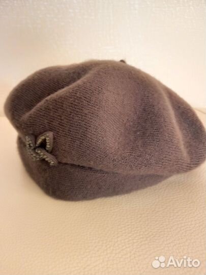 Женские берет шапки