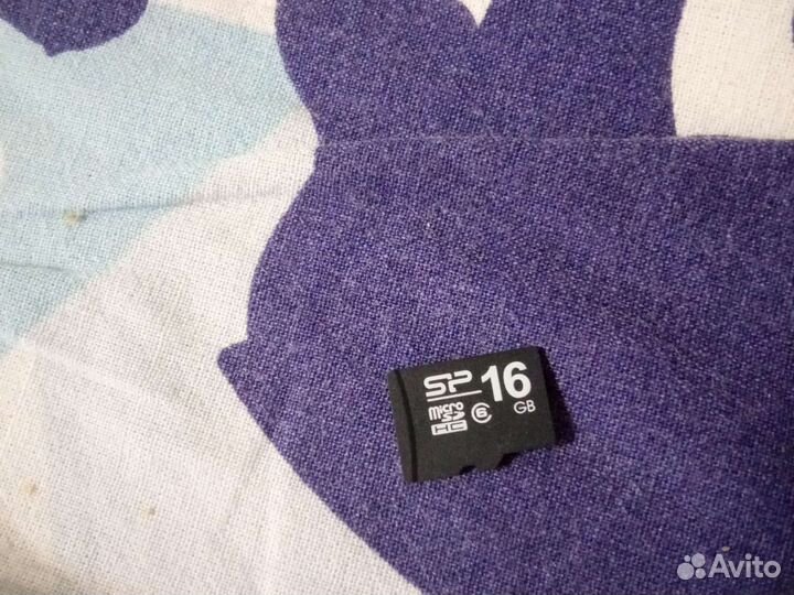Карта памяти MicroSD 16 GB
