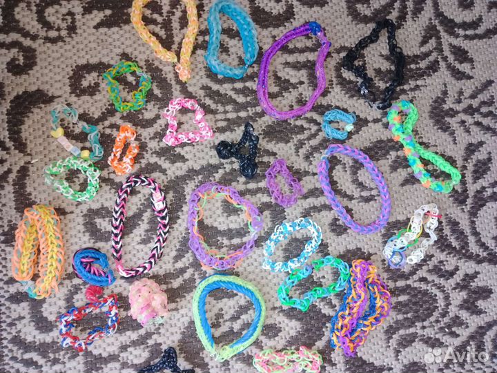 Браслеты из резиночек