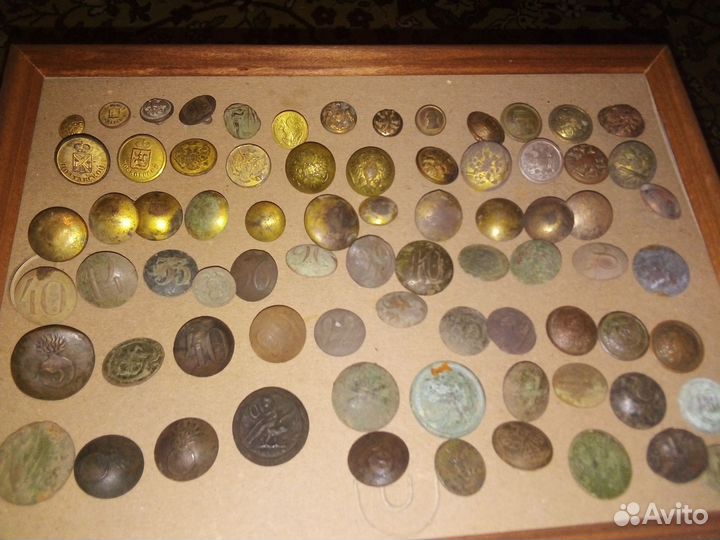 Старинные антикварные пуговицы 150 шт. Одним лотом