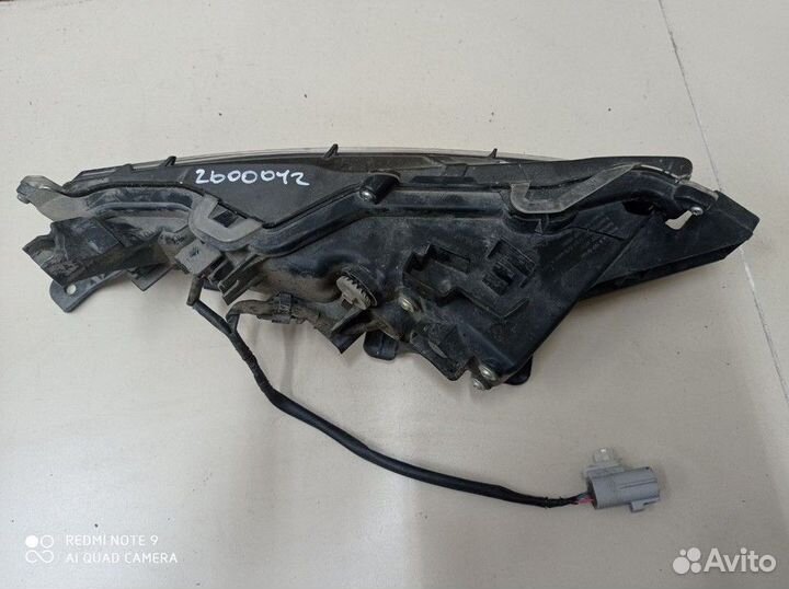 Фара противотуманная Lexus RX