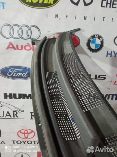 Решетка стеклооч. (планка под лобов Chery Bonus