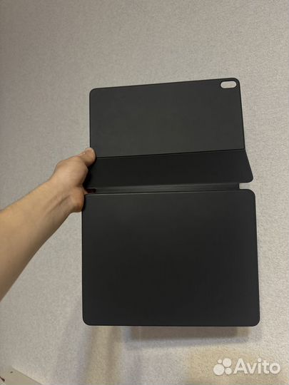 SMART folio iPad pro 3gen не пользовались