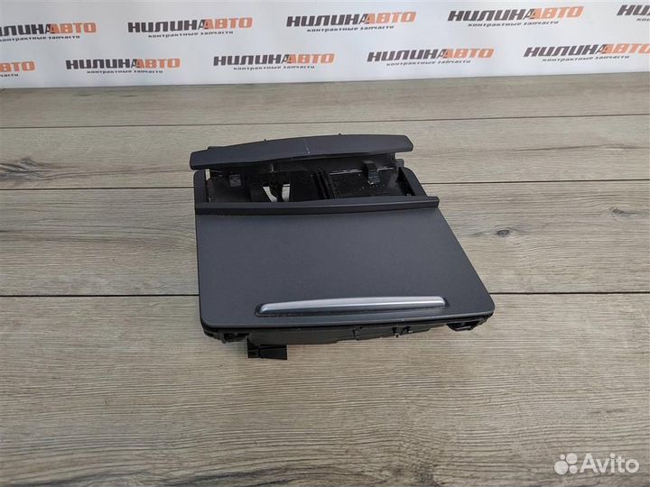 Пепельница передняя audi A6 C6