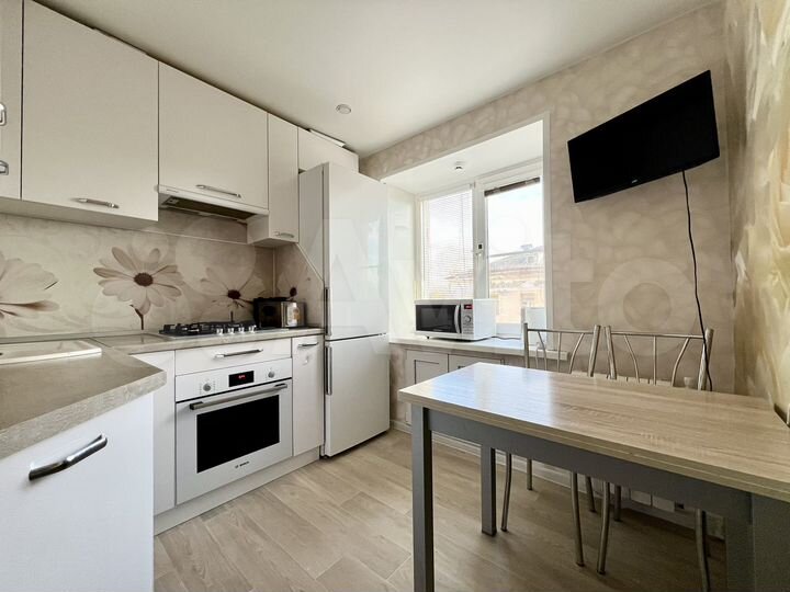 2-к. квартира, 43,2 м², 5/5 эт.