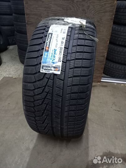 Hankook Winter I'Cept Evo2 W320A SUV 295/40 R20 111W