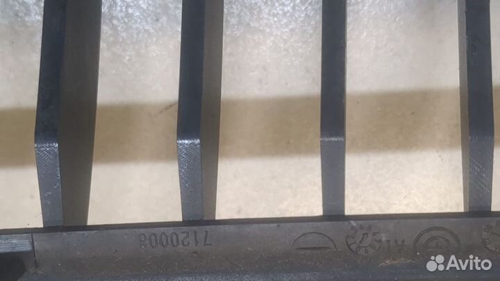 Решетка радиатора BMW 3 E90, E91, E92, E93, 2005