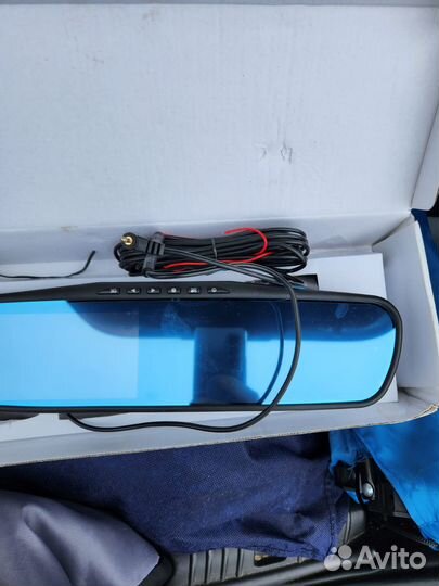 Автомобильный видеорегистратор зеркало с Камерой