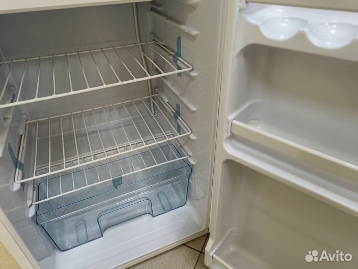 Холодильник бу Supra