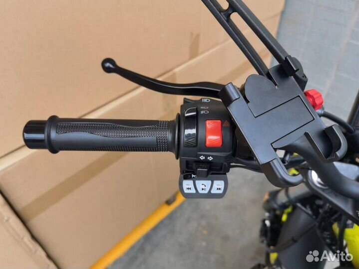 Мотоцикл Nitro 2 200 куб.см салатовый новый