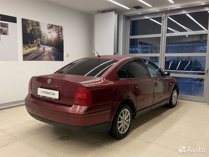 Volkswagen Passat 1.8 МТ, 1998, 400 000 км