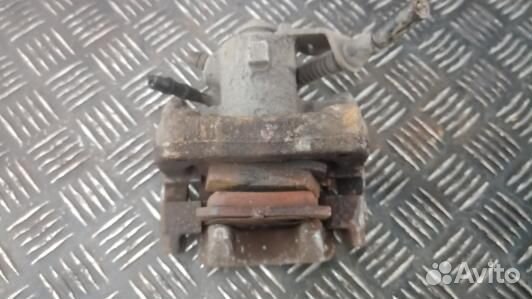 Суппорт тормозной задний правый skoda rapid (8AG09OO01)