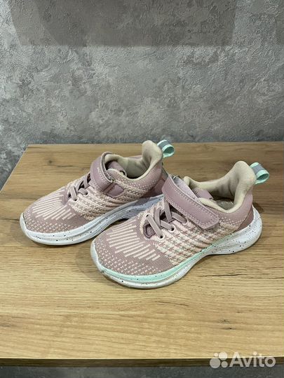 Крассовки для девочек