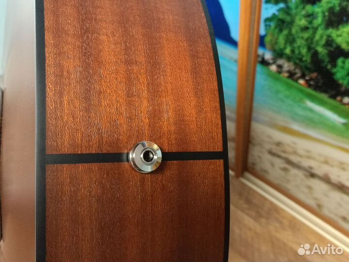 Электроакустическая 12 стр. гитара Baton Rouge