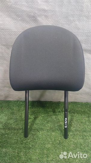 Подголовник Peugeot Expert 2010