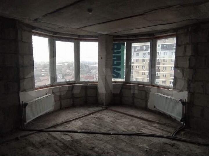 2-к. квартира, 73 м², 10/11 эт.