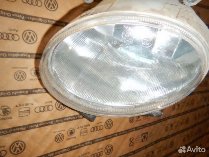 Фара противотуманная правая Hyundai Santa Fe