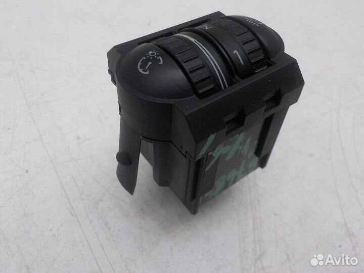 Кнопка Volkswagen Golf VI 2008-2012