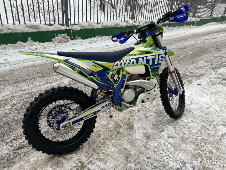 Мотоцикл Avantis Koshine для серьезных трасс