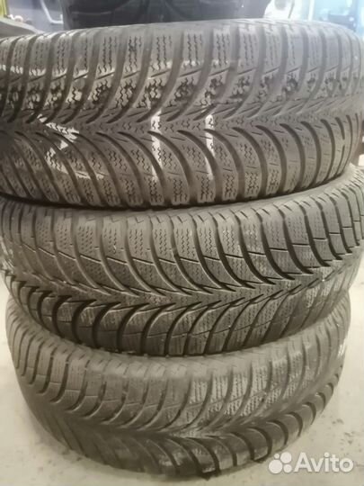 Goodyear UltraGrip 195/65 R15 95T