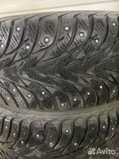 Yokohama Ice Guard Stud IG35 215/55 R17