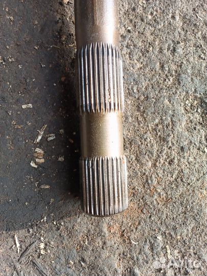 Полуось задняя правая MAN TGX 2008 81355020147