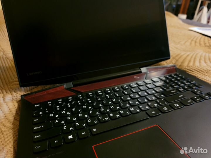 Игровой ноутбук Lenovo
