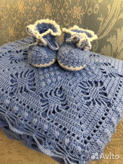 Плед вязаный для новорожденых