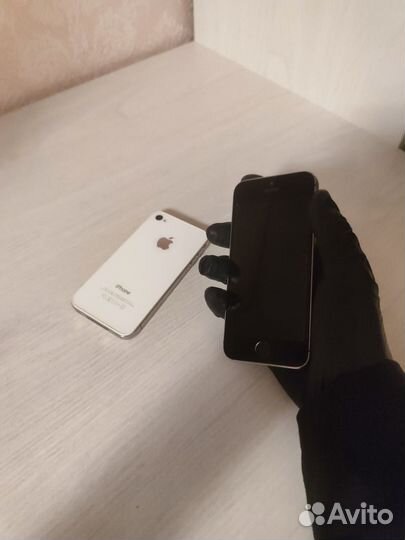 iPhone 5S, 16 ГБ