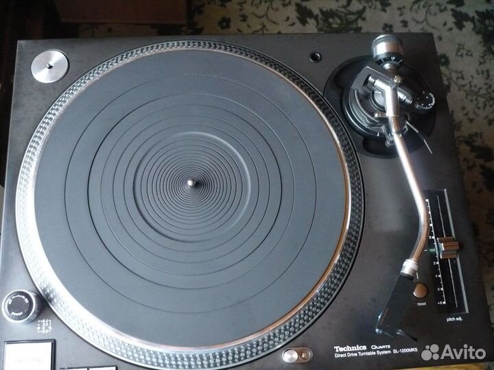 Technics SL -1200MK5 - K