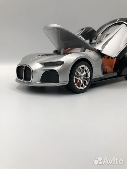 Модель автомобиля Bugatti Atlantic металл