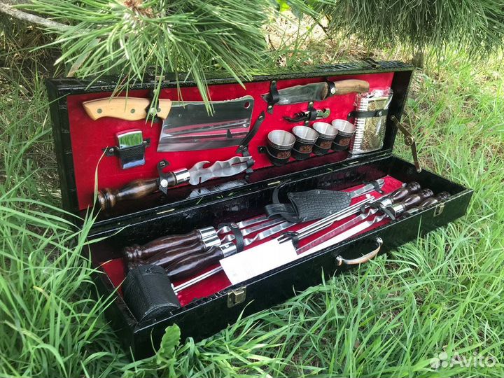 Наборы шампуров в кейсе на 6 персон