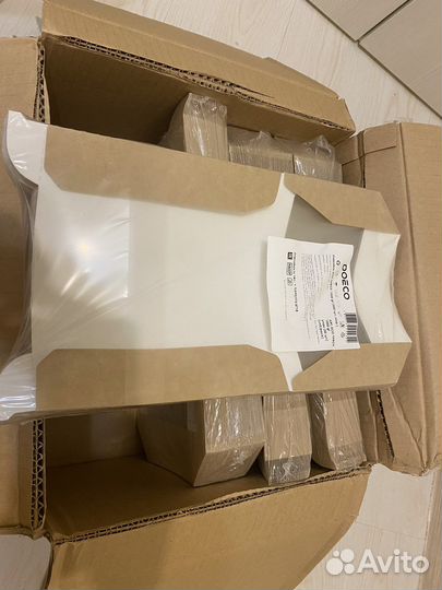 Крафтовые коробки с окошком