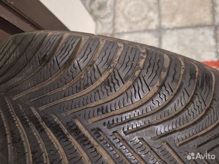 Michelin Alpin 2.25/50 R17 98