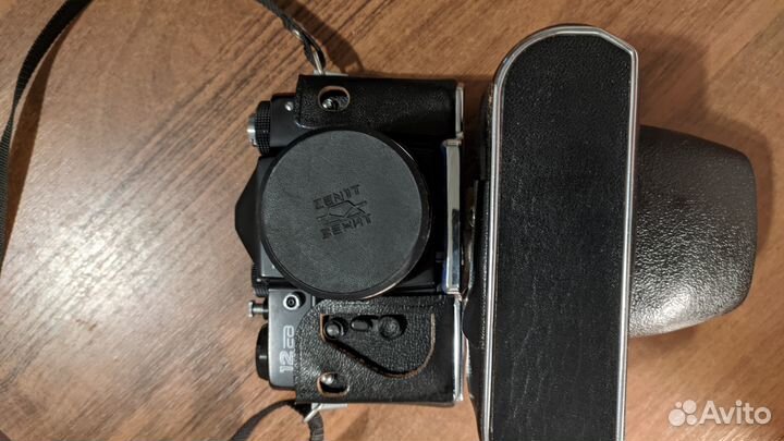 Зеркальный пленочный фотоаппарат Зенит 12 сд