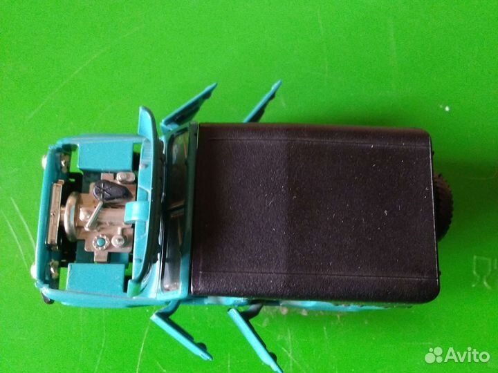 Модель1:43 газ469