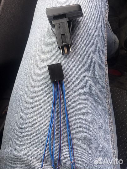 Кнопка обогрева лобового стекла на калину 1