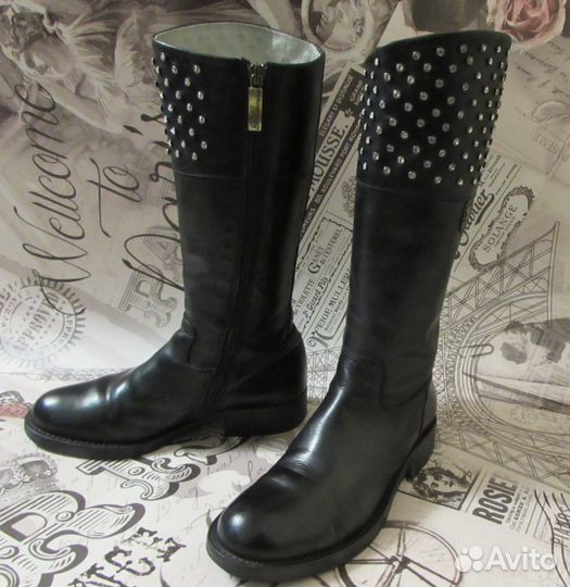 Miss Blumarine Italy.Сапоги р.31(19-19,5 см) Натур