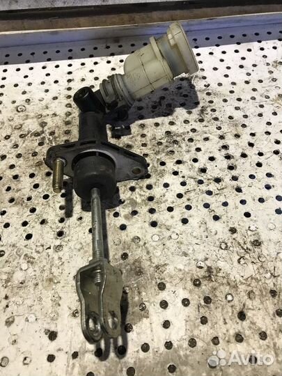 Цилиндр сцепления главный Hyundai Sonata