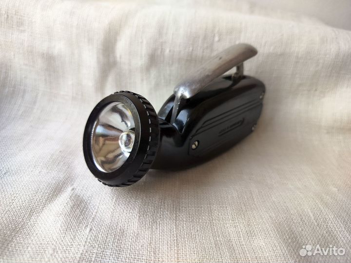 Фонарь-динамо Б-44 Жучок (СССР)